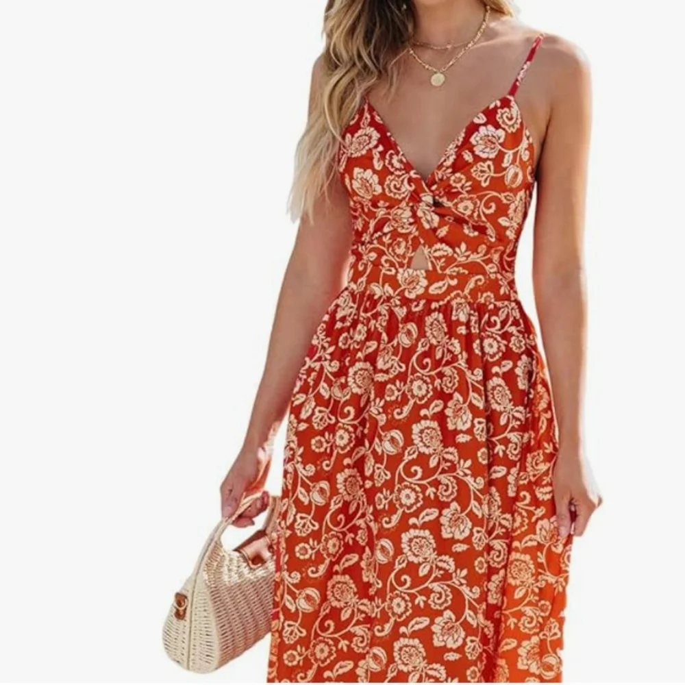 🕶Cupshe Red and White Floral Dress🕶 - Picture 2 of 9